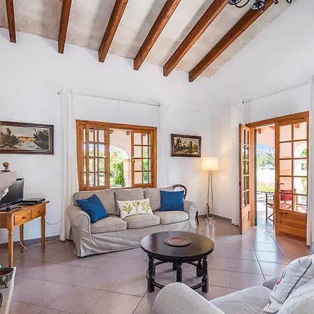 Casa Carlos - En Son Cabrises