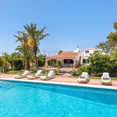 Casa Carlos - En Son Cabrises *